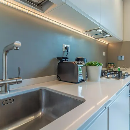 Casa Brigitte Comfort, Vista E Parcheggio *